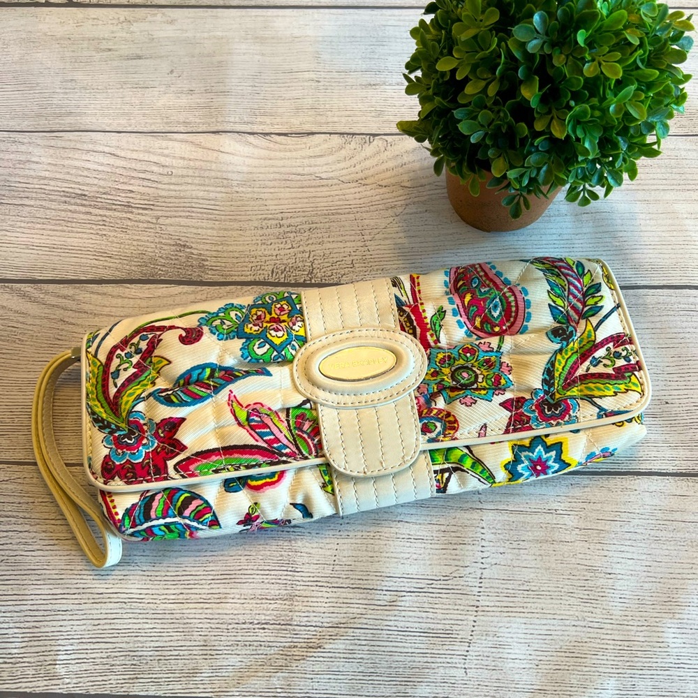 Vera Bradley Multicolor Floral Wristlet - EUC